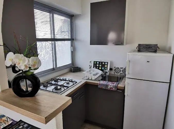 Grand De 33m² A 300m Des Plages شقة