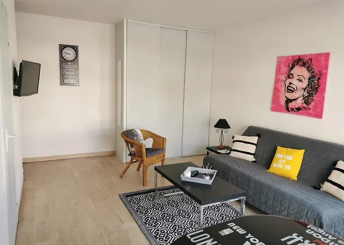 Grand De 33m² A 300m Des Plages شقة *